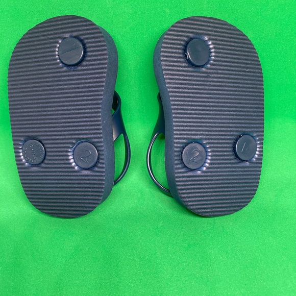 BABY FLIP FLOP💕SIZE 2-3M💕 - Picture 2 of 2